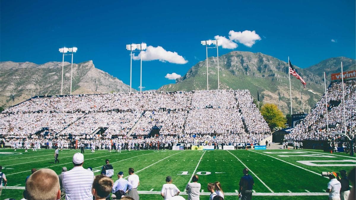 Moon-inspired interior design at Lalyn Thai restaurant in Midtown NYC